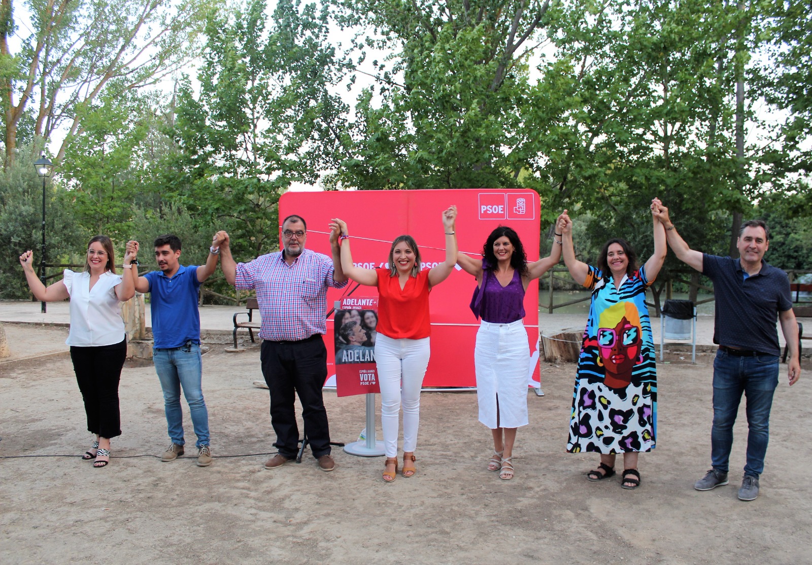 Foto de familia II en el encuentro comarcal PSOE en Villalgordo